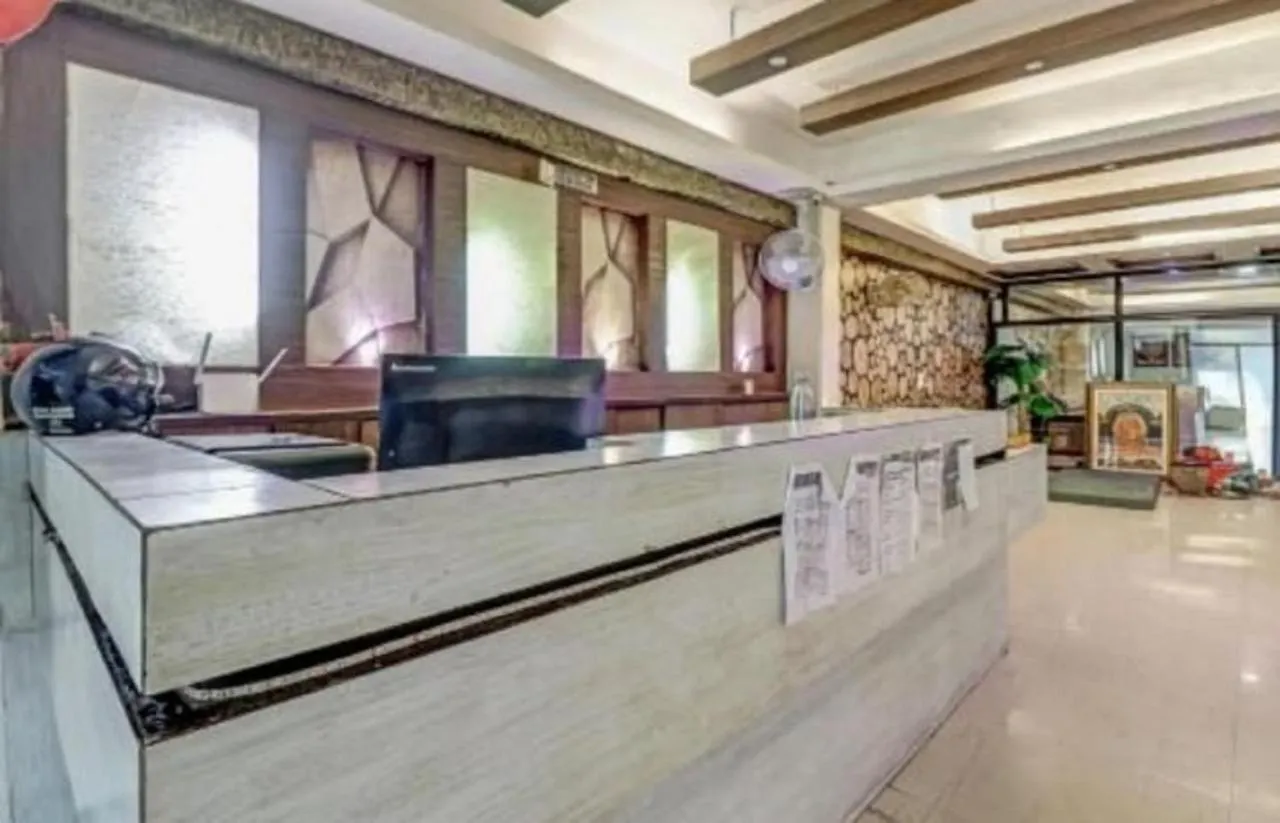 Om Sai Nath Hotel & Restaurant By Wb Inn Agra   Agra (Uttar Pradesh)