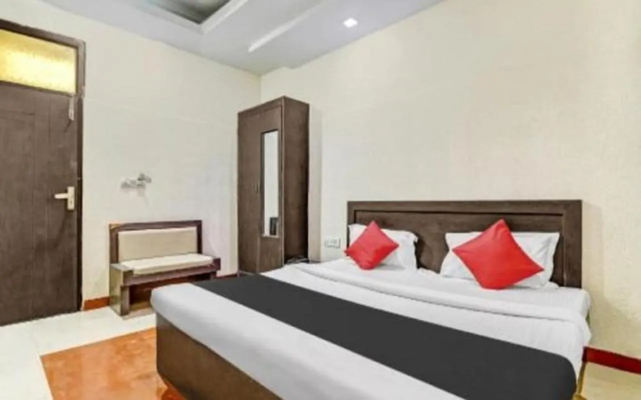 Om Sai Nath Hotel & Restaurant By Wb Inn Agra  India